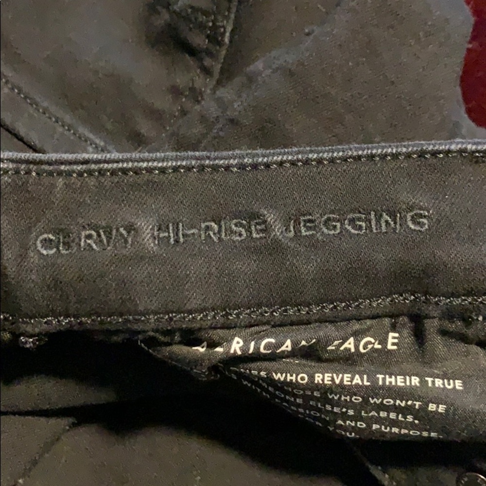 American Eagle Hi-Rise Curvy Jeggings